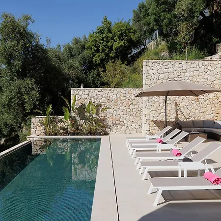 Agni Dream Luxe Face A La A Corfou Vila Kéntroma